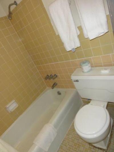 Budget Inn Selma Room photo